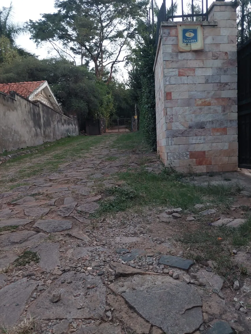 house in Muyenga: 3-Bedroom Invesment Property -Muyenga-Tank-Hill - view 5
